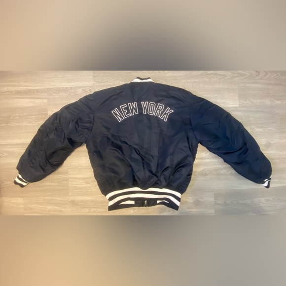 Alpha Industries x New Era New York Yankees MA-1 Bomber Jacket Navy Size M - Picture 2 of 2